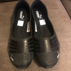 BNWT Puma ballet sneaker flats